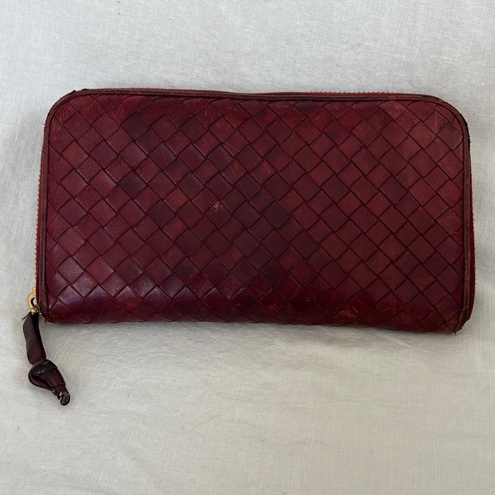 BOTTEGA VENETA INTRECCIATO ZIPPY WALLET